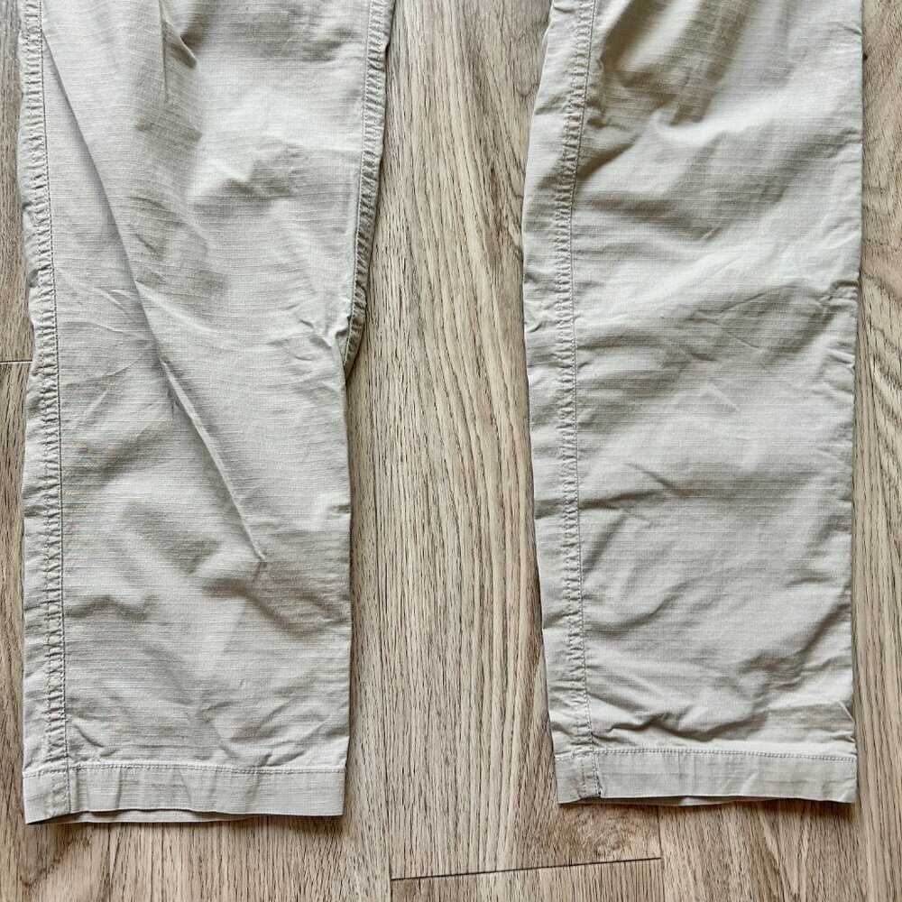 Vuori Men's Ripstop Pants in Sesame Beige 32" Size L/XL - Picture 9 of 12